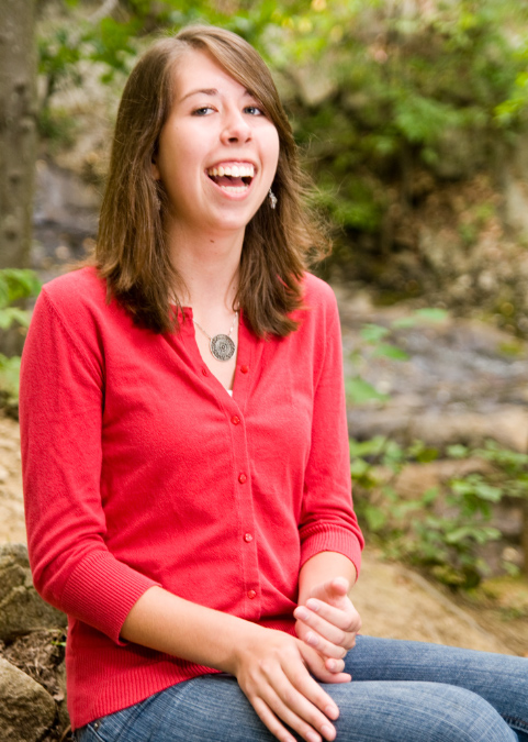LAURA-011-