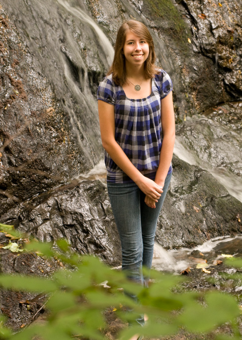 LAURA-040-